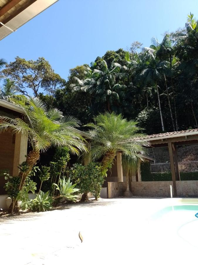 Le Loup Residencia Para Hospedagem Suites 2 Blumenau Dış mekan fotoğraf